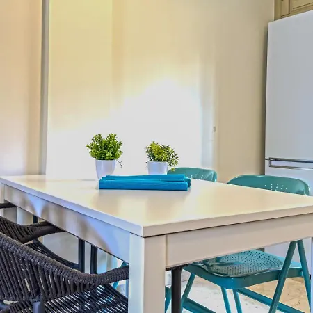 Semesterbostad Paraiso Poolside Townhouse In