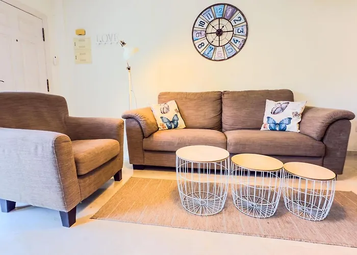 Paraiso Poolside Townhouse In