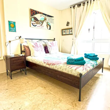Paraiso Poolside Townhouse In 度假居 *