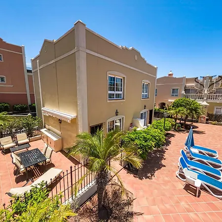 度假居 Paraiso Poolside Townhouse In