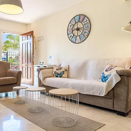 بيت للعطل Paraiso Poolside Townhouse In *
