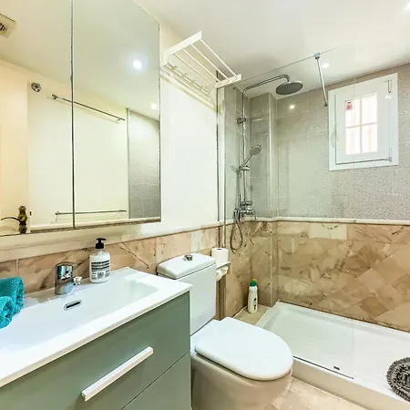 Paraiso Poolside Townhouse In 度假居