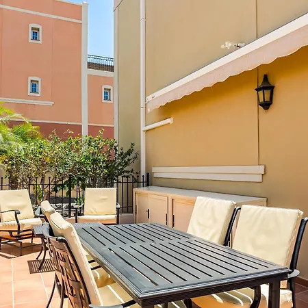 بيت للعطل Paraiso Poolside Townhouse In *