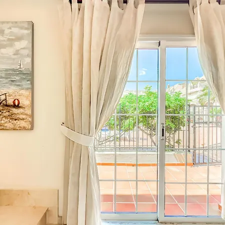 Paraiso Poolside Townhouse In بيت للعطل *