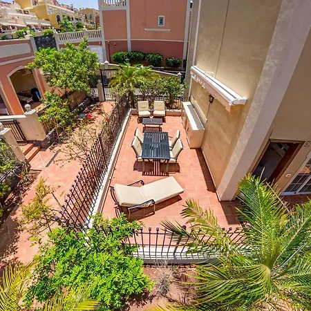 度假居 Paraiso Poolside Townhouse In
