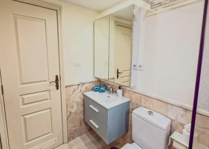 Paraiso Poolside Townhouse In Сasa de vacaciones