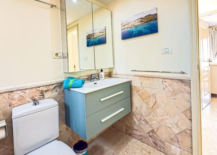 Paraiso Poolside Townhouse In