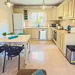 Paraiso Poolside Townhouse In Σπίτι διακοπών *